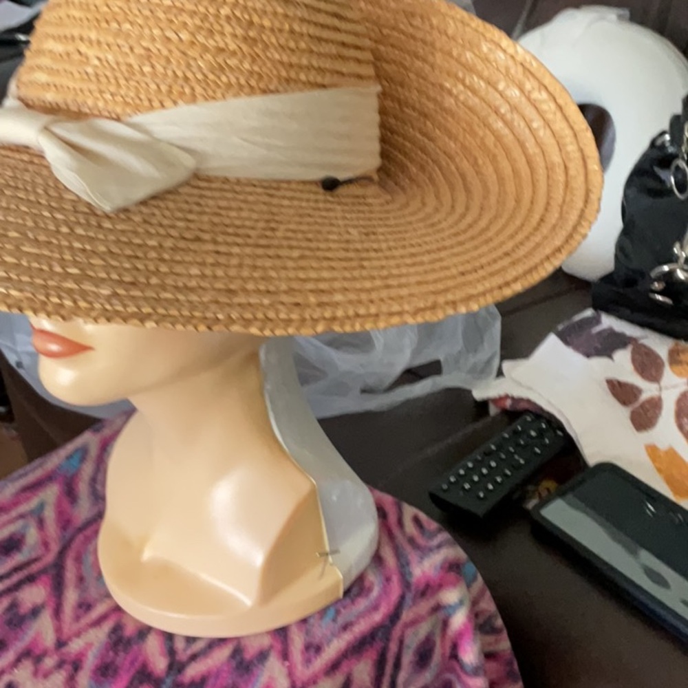 Source Unknown Tan and Cream Sun Hat
